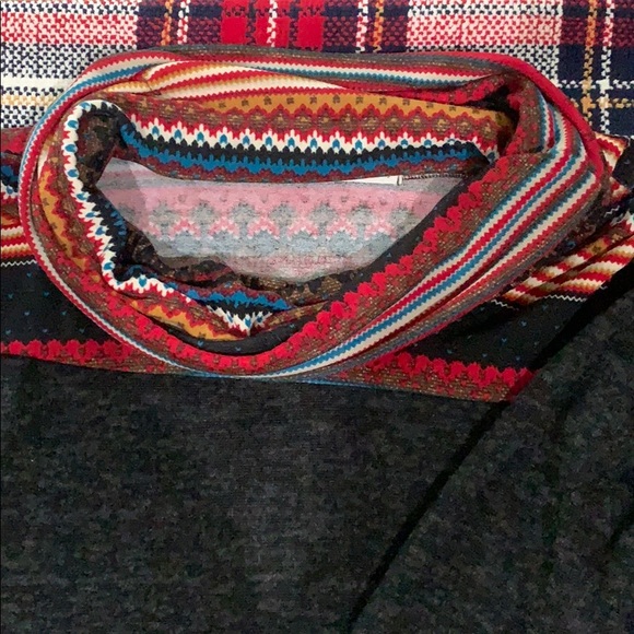 Sweater - Picture 2 of 4